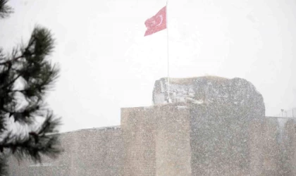 Harput'ta kar etkisini artırdı