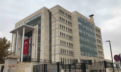 Hırsızlık yapan 2 şüpheli yakalandı