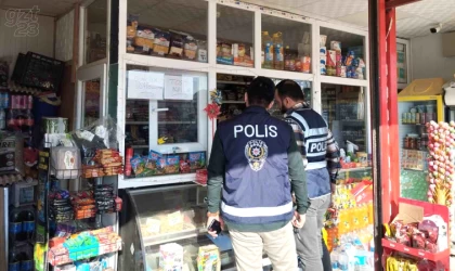 Okul önlerindeki denetimler sürüyor