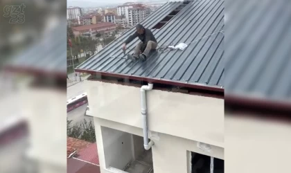 Yürekleri ağza getiren çatı yapımı