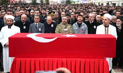 Şehit Aslan son yolculuğuna uğurlandı