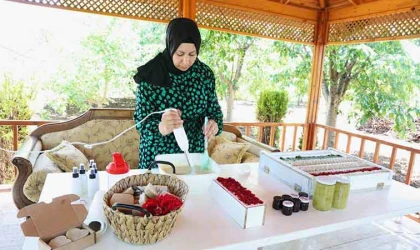 Hobi olarak başladı şimdi 45 çeşit sabun üretiyor