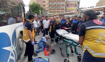 Otobüsten düşen adamın ayağı tekerleğin altında kaldı