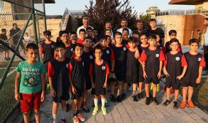 Elazığ Belediyesinin ücretsiz yaz spor kurslarına yoğun ilgi