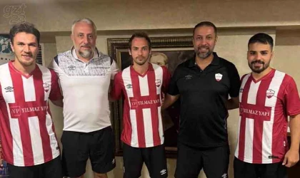 23 Elazığ FK’dan 3 imza