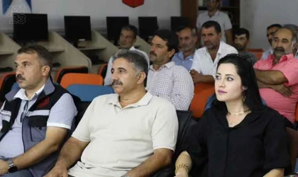 Palu’da üreticilere tarımda yeni dönem bilgilendirmesi yapıldı