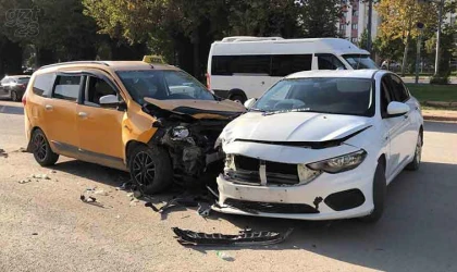 Elazığ’da trafik kazası: 2 yaralı